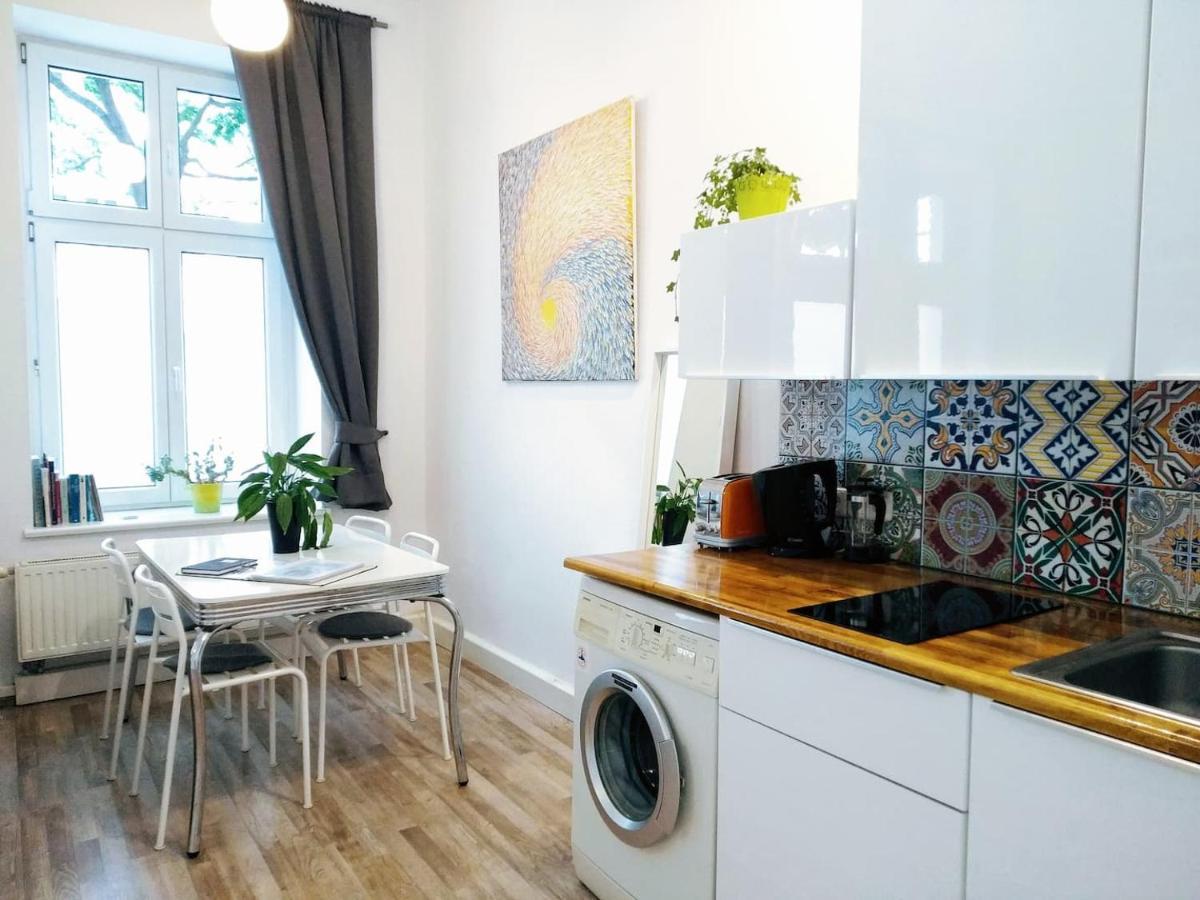 Cozy Studio In Friedrichshain, 4 Quiet Guests Only Berlijn Buitenkant foto